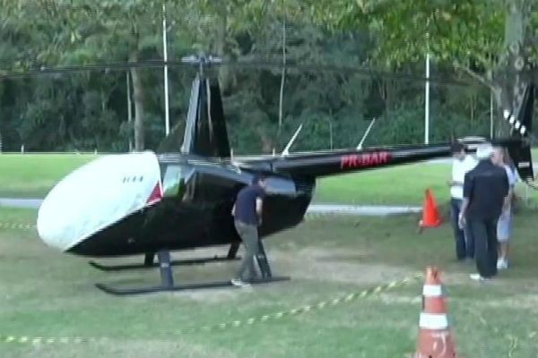 Imagem da noticia Helicóptero atingido faz pouso forçado no Rio de Janeiro