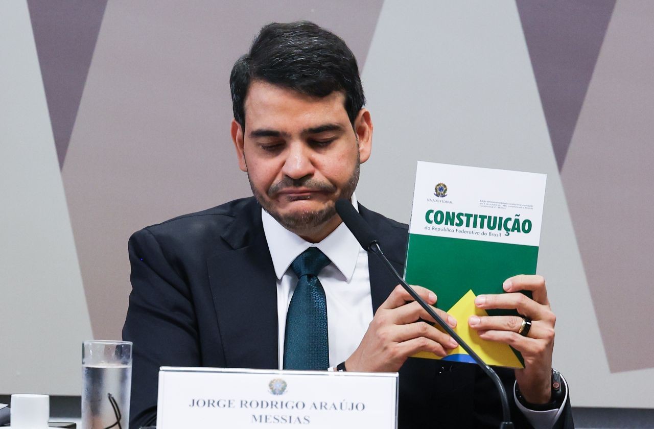 Imagem da noticia Derrotado para a vaga no STF, Jorge Messias não decidiu se vai permanecer na Advocacia-Geral da União