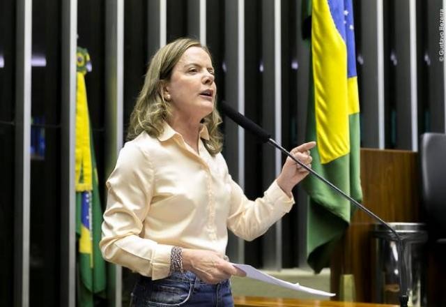 Imagem da noticia Após nome de Baleia Rossi, PT vai reavaliar apoio à presidência da Câmara