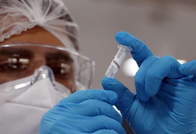 Imagem da noticia Brasil registra 181,4 mil mortes e 6,9 milhões de casos de Covid-19