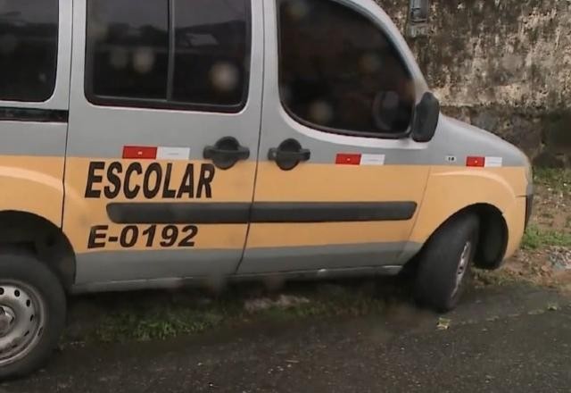 Imagem da noticia Transporte escolar é roubado com cinco crianças na Bahia