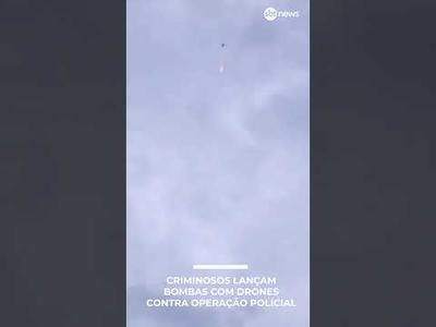 Criminosos lançam bombas com drones contra operação policial | #SBTNews Criminosos lançam bombas com drones contra operação policial | #SBTNews