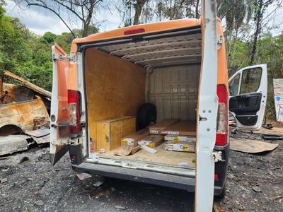 Seis suspeitos de integrar quadrilha de roubo de cargas são presos em São Paulo Seis suspeitos de integrar quadrilha de roubo de cargas são presos em São Paulo