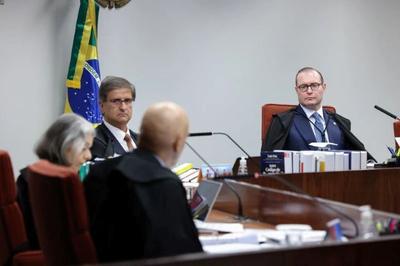 STF torna réus mais seis acusados de envolvimento na trama golpista STF torna réus mais seis acusados de envolvimento na trama golpista