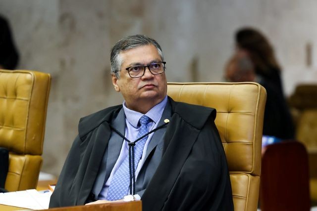 Imagem da noticia Dino diz não ver motivos para ser impedido de julgar denúncia contra Bolsonaro sobre golpe