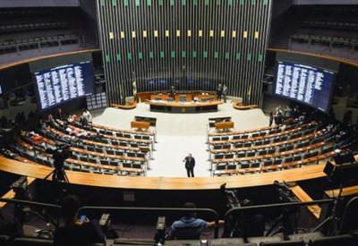 Congresso Nacional vai bater o martelo sobre comissões nesta semana Congresso Nacional vai bater o martelo sobre comissões nesta semana