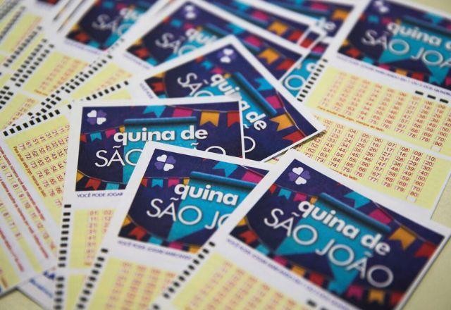 Imagem da noticia Quina de São João sorteia prêmio de R$ 200 milhões neste sábado