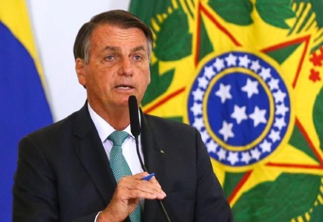 Imagem da noticia Auxílio Brasil deve atender 17 milhões de famílias até 2022
