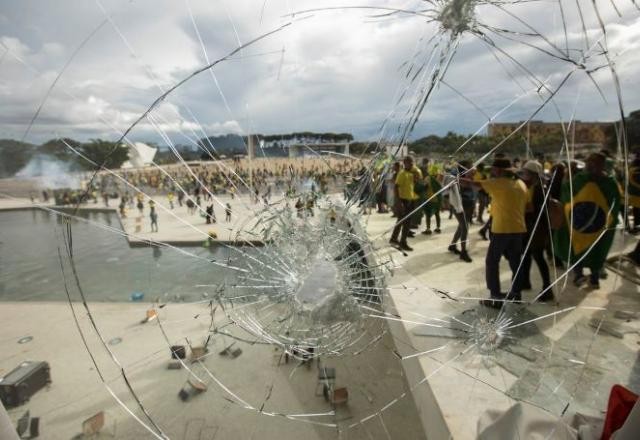 Imagem da noticia Com garantia de imagens do 8/1, CPMI ouve Anderson Torres nesta 3ª (8.ago)