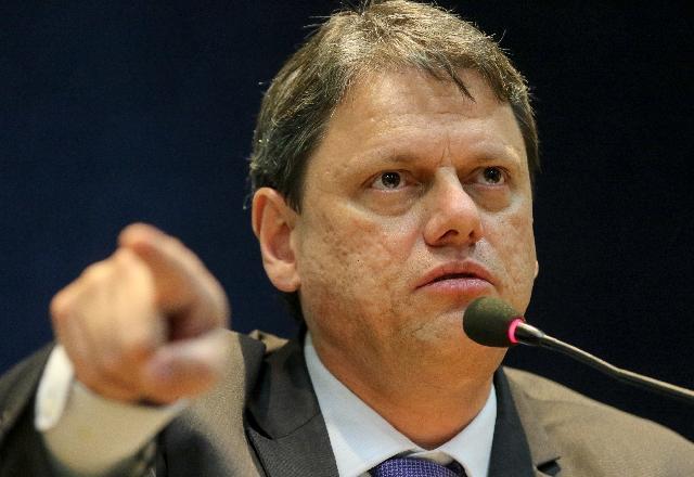 "Nunca fui bolsonarista raiz", diz Tarcísio de Freitas "Nunca fui bolsonarista raiz", diz Tarcísio de Freitas