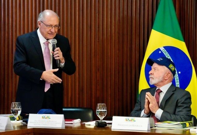 Imagem da noticia "Viagem para destravar oportunidades", diz Alckmin antes de visita ao México