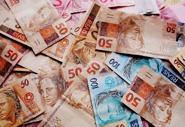 Imagem da noticia Mega-Sena sorteia prêmio de R$ 2,5 milhões nesta 4ª feira
