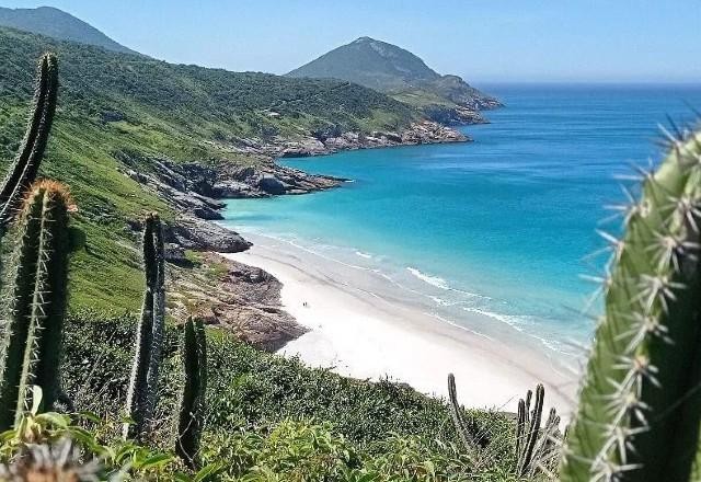 Imagem da noticia Um tour pelas praias de Arraial do Cabo