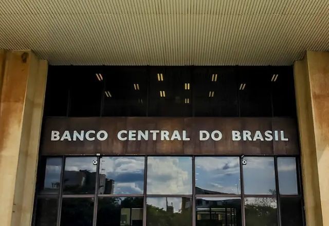Imagem da noticia Dados pessoais de 1500 pessoas foram vazados, diz Banco Central