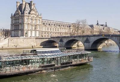 Rio Sena em Paris: cruzeiro com alta gastronomia Rio Sena em Paris: cruzeiro com alta gastronomia
