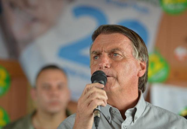Campanha de Bolsonaro entrega relatórios sobre supostas inserções a menos Campanha de Bolsonaro entrega relatórios sobre supostas inserções a menos