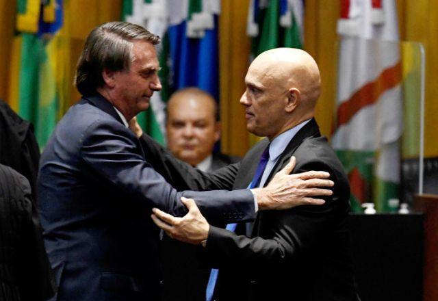 Após operação da PF, Bolsonaro e Moraes devem se encontrar em posse no STJ Após operação da PF, Bolsonaro e Moraes devem se encontrar em posse no STJ