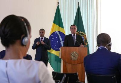 TSE manda redes tirarem do ar vídeo de Bolsonaro com embaixadores TSE manda redes tirarem do ar vídeo de Bolsonaro com embaixadores