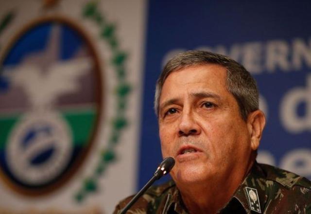 Braga Netto: aceitei ser vice para manter família como alicerce da sociedade Braga Netto: aceitei ser vice para manter família como alicerce da sociedade