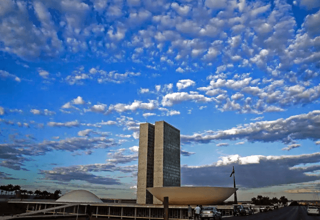Imagem da noticia 6x1: governo deve retirar urgência, e PL será adiado