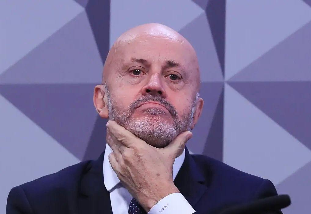 SBT Notícias: STF forma maioria para manter prisão do "Careca do INSS" SBT Notícias: STF forma maioria para manter prisão do "Careca do INSS"