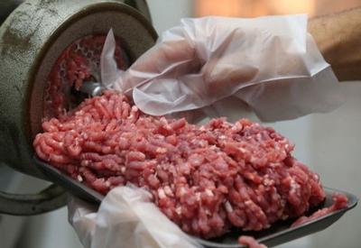"Agricultura brasileira fornece carne de alta qualidade", diz CEO do Carrefour em carta de desculpas "Agricultura brasileira fornece carne de alta qualidade", diz CEO do Carrefour em carta de desculpas