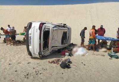 Mulher morre após carro despencar de duna no Ceará Mulher morre após carro despencar de duna no Ceará