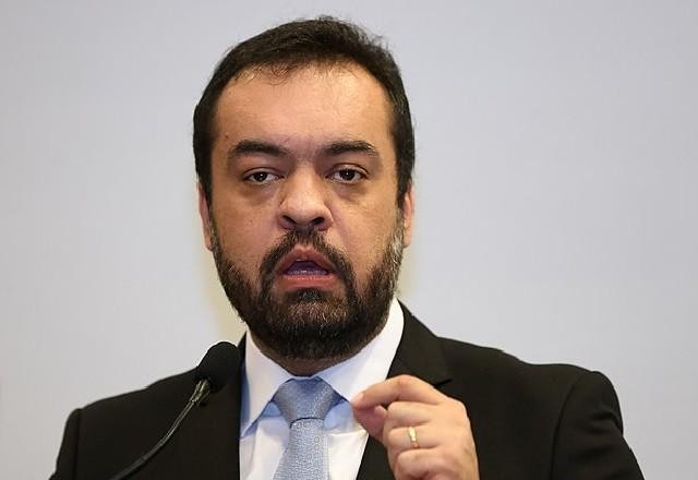 Imagem da noticia Defesa de Cláudio Castro irá recorrer ao STF