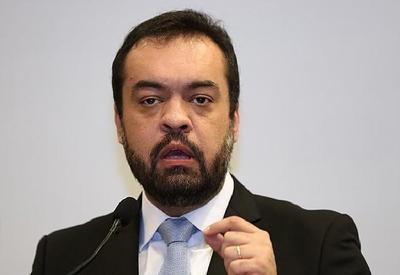 MP Eleitoral acusa governador do RJ e mais 11 pessoas de abuso de poder MP Eleitoral acusa governador do RJ e mais 11 pessoas de abuso de poder