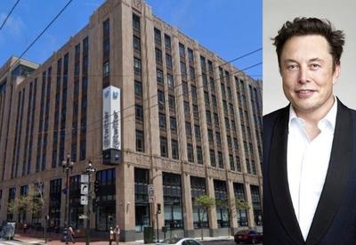 Elon Musk afirma que compra do Twitter está "temporariamente suspensa" Elon Musk afirma que compra do Twitter está "temporariamente suspensa"