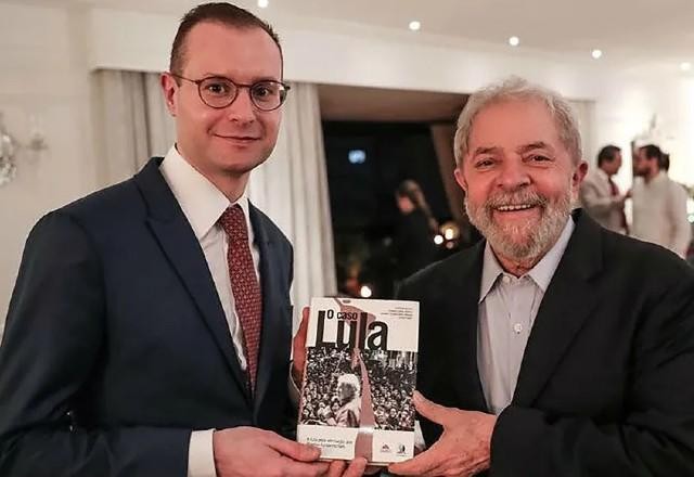 Imagem da noticia Agenda do Poder: Conheça o indicado de Lula para o STF
