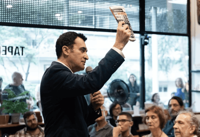 MP denuncia ex-professor da USP por estupro e outros crimes MP denuncia ex-professor da USP por estupro e outros crimes
