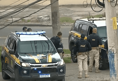 Após megaoperação com 121 mortos, PRF reforça segurança nas estradas do Rio Após megaoperação com 121 mortos, PRF reforça segurança nas estradas do Rio