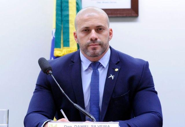 Imagem da noticia Após pedido da Justiça, Bradesco bloqueia contas de Daniel Silveira