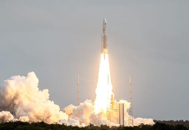 Imagem da noticia Agência europeia lança sonda espacial que vai explorar luas de Júpiter