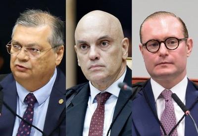 STF tem maioria para manter Dino, Moraes e Zanin em julgamento de denúncia contra Bolsonaro por tentativa de golpe STF tem maioria para manter Dino, Moraes e Zanin em julgamento de denúncia contra Bolsonaro por tentativa de golpe