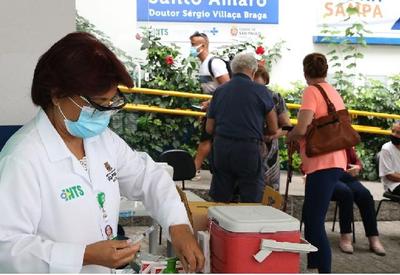 Mais de mil pessoas assinaram termo de recusa da vacina em São Paulo Mais de mil pessoas assinaram termo de recusa da vacina em São Paulo