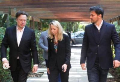 Bilionário Elon Musk desembarca no Brasil Bilionário Elon Musk desembarca no Brasil