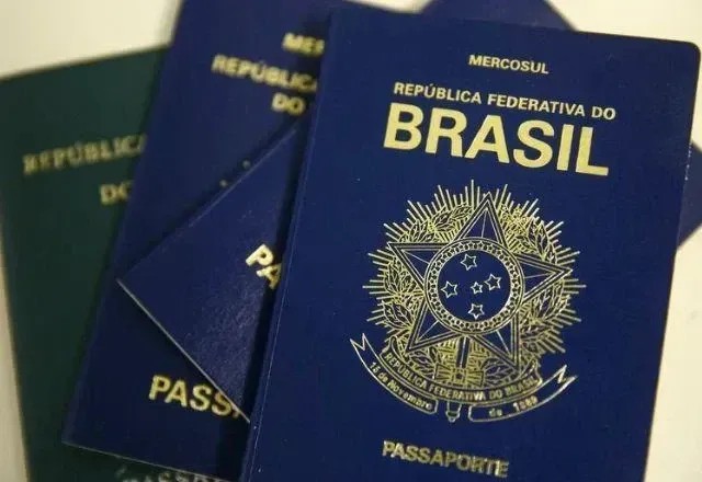 Imagem da noticia Brasileiros podem viajar para 171 países sem visto; veja ranking