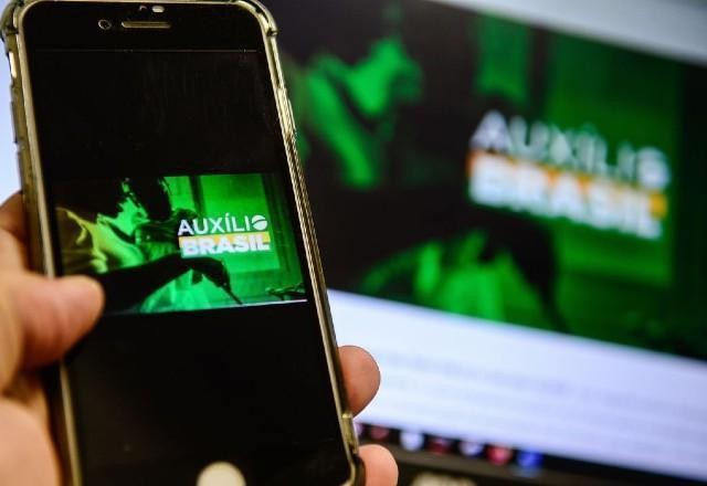 Imagem da noticia Caixa libera pagamento do Auxílio Brasil a beneficiários com NIS final 7
