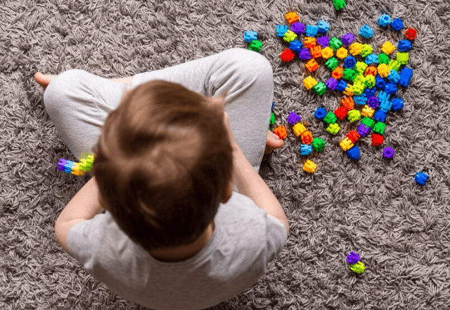 Imagem da noticia Sinais de autismo podem ser detectados já no primeiro ano de vida, aponta estudo