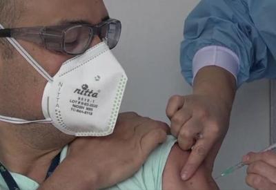 Estudo sugere vacina em dose única para pessoas que tiveram covid-19 Estudo sugere vacina em dose única para pessoas que tiveram covid-19