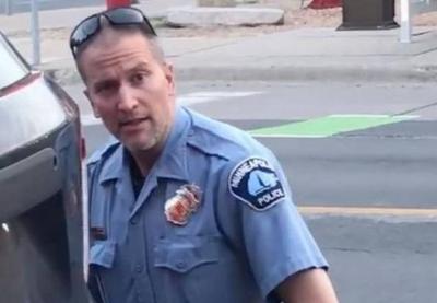 Ex-policial acusado da morte de George Floyd é solto após pagar fiança de R$ 5,6 mi Ex-policial acusado da morte de George Floyd é solto após pagar fiança de R$ 5,6 mi