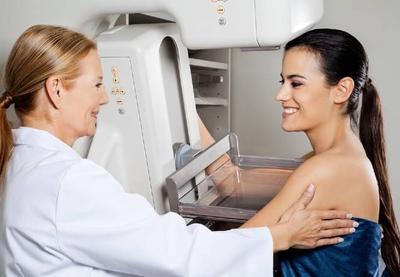 Com pandemia, número de mamografias realizadas cai 50% neste ano Com pandemia, número de mamografias realizadas cai 50% neste ano