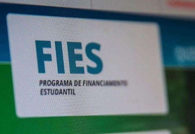 Fies abre inscrições para vagas do primeiro semestre; veja como fazer Fies abre inscrições para vagas do primeiro semestre; veja como fazer