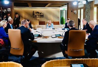 Líderes do G7 dizem que Irã é "fonte de instabilidade" e pedem "desescalada" no Oriente Médio Líderes do G7 dizem que Irã é "fonte de instabilidade" e pedem "desescalada" no Oriente Médio
