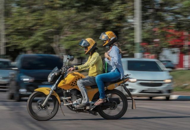 Imagem da noticia Justiça rejeita liminar e mantém proibição do mototáxi na cidade de SP