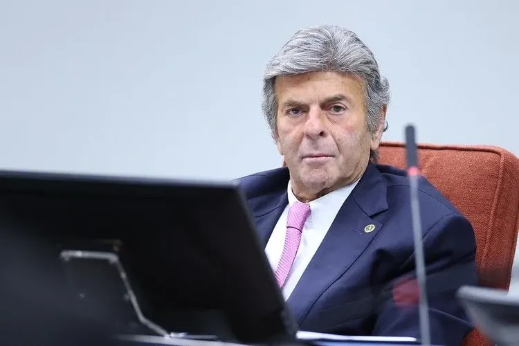 Imagem da noticia Luiz Fux pede para deixar Primeira Turma do STF