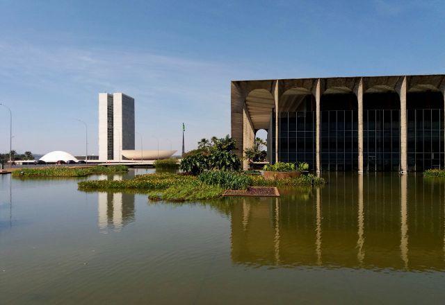 Esplanada de Lula vai ficar pequena para tantos nomes Esplanada de Lula vai ficar pequena para tantos nomes