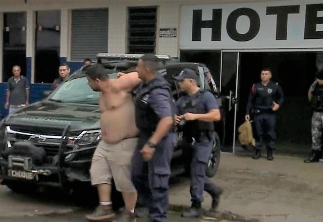 Imagem da noticia Homem é preso após ameaçar amigo e atirar em quarto de hotel
